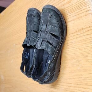 Clarks Sillian Stork black leather cushion sole loafer, size 6.5